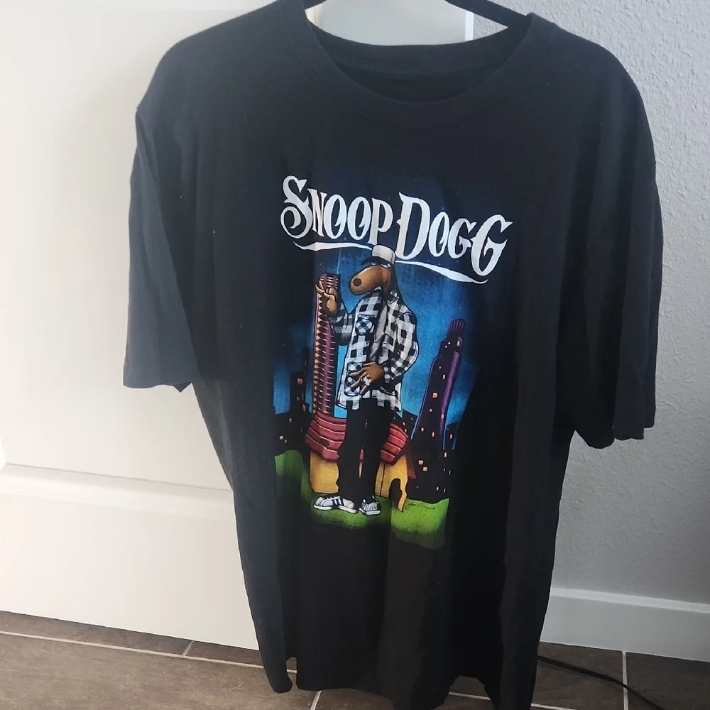 Black Snoop Dogg Graphic T-Shirt - Picture 1 of 3